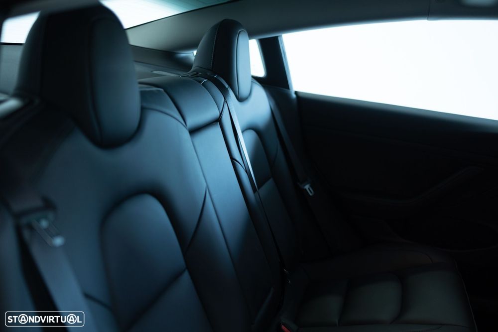 Tesla Model 3 Standard RWD Plus - 31