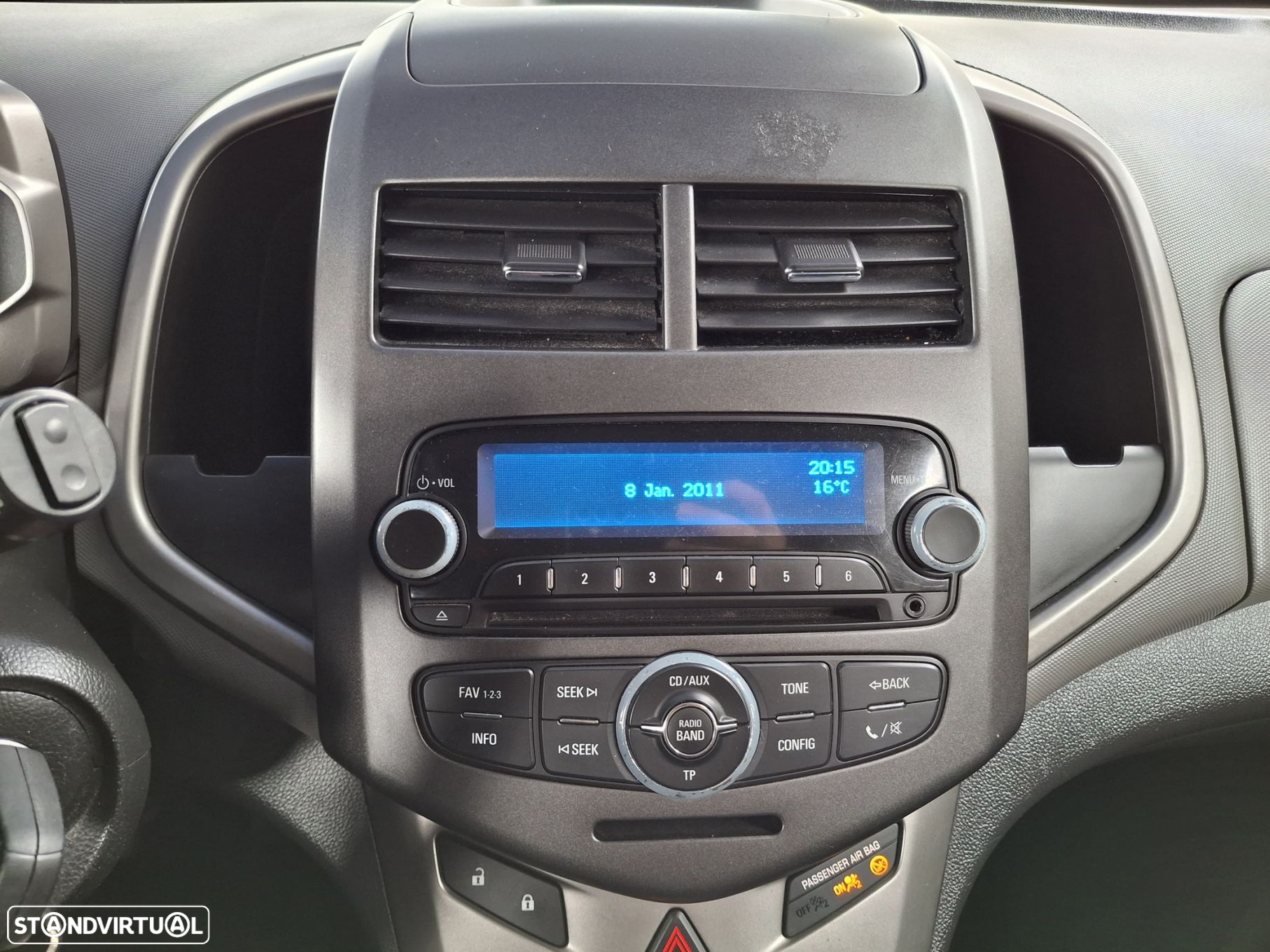 Chevrolet Aveo 1.2 LT - 12