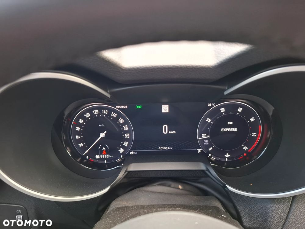 Alfa Romeo Stelvio 2.0 Turbo Veloce Q4 - 25