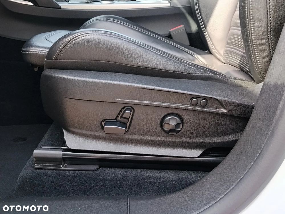 Alfa Romeo Stelvio 2.0 Turbo Veloce TI Q4 - 8