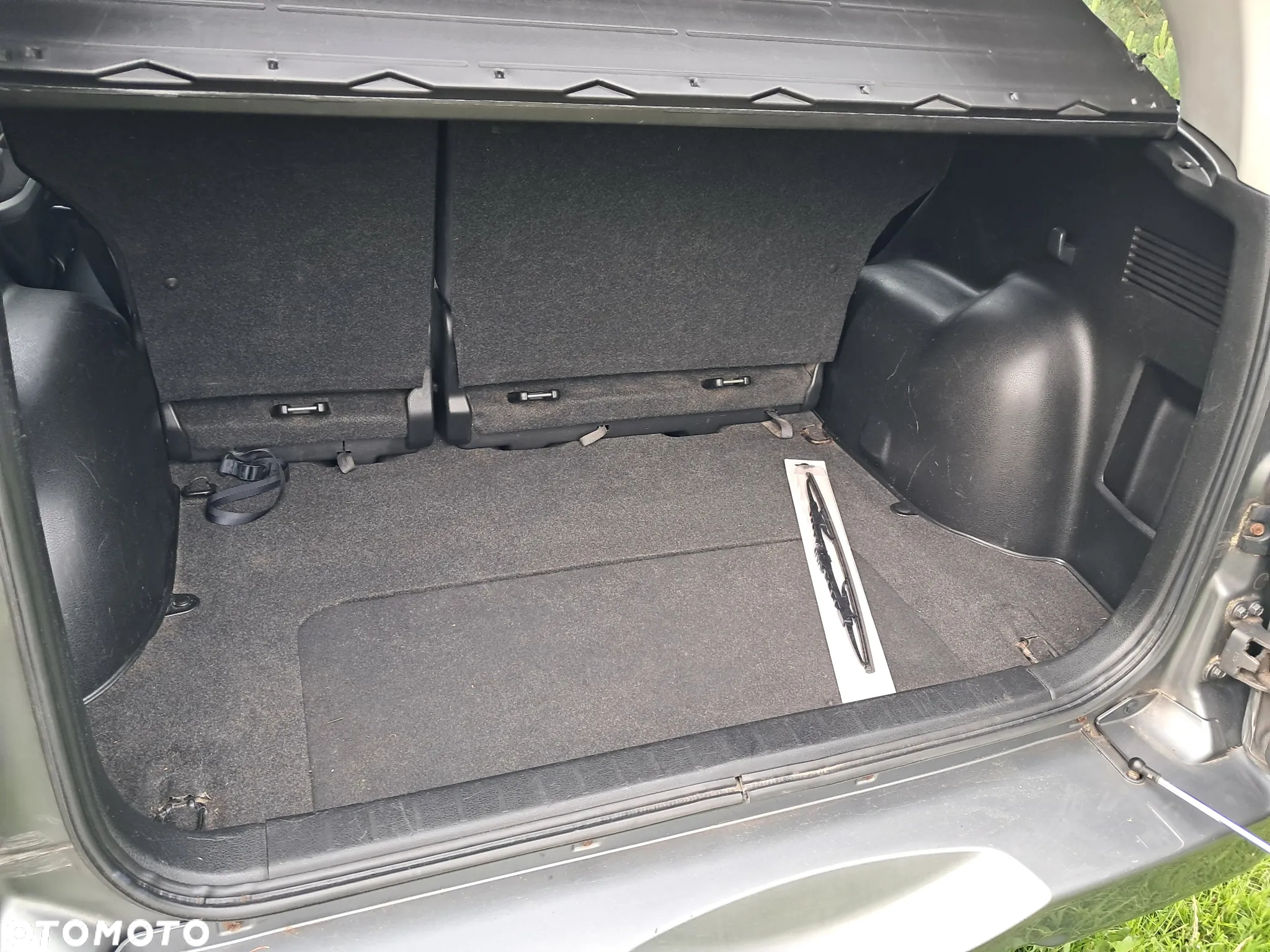 Suzuki Grand Vitara 1.9 DDiS - 9