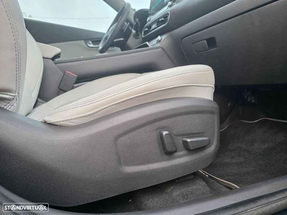 Hyundai Kauai EV 64 kWh Vanguard+TMS - 29