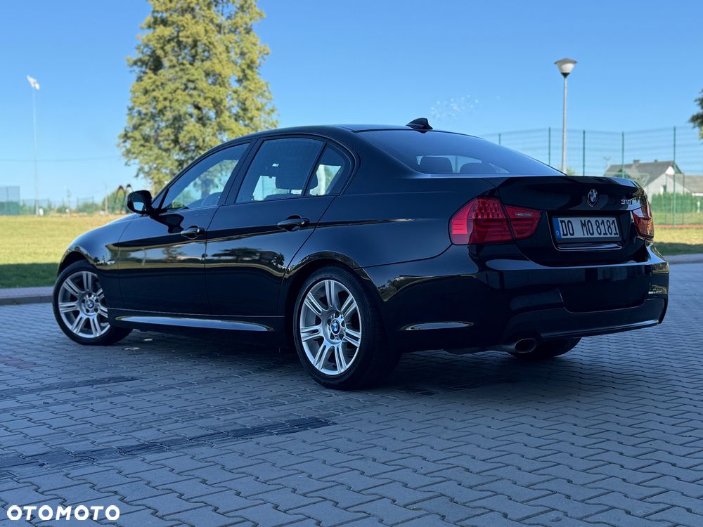 BMW Seria 3 318i - 3