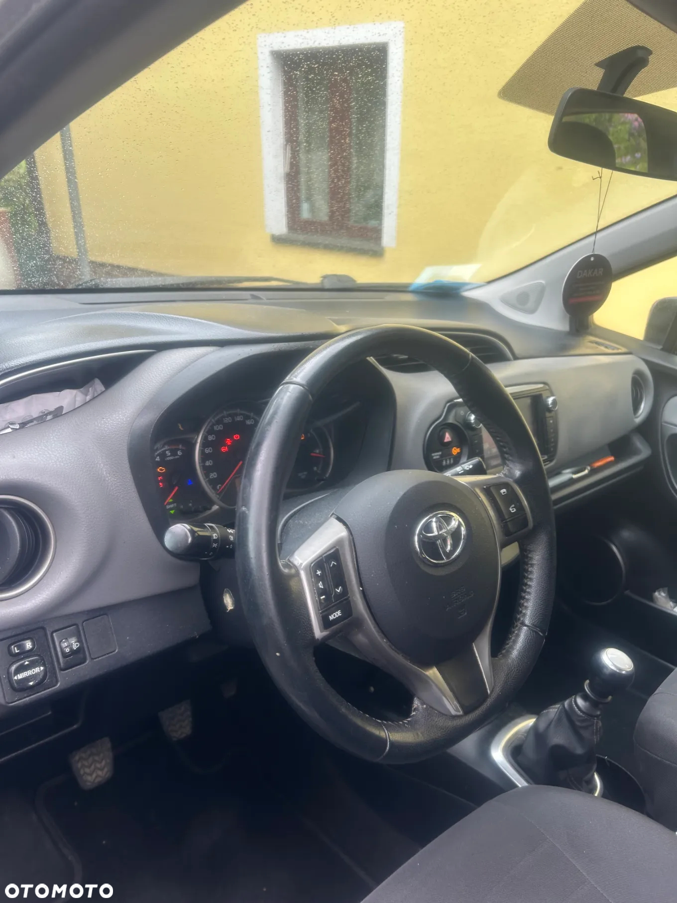 Toyota Yaris 1.4 D-4D Active - 8