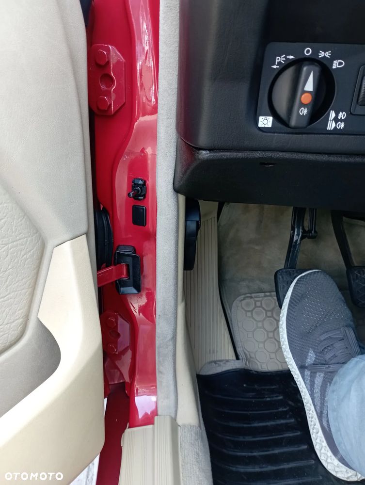 Mercedes-Benz W201 (190) - 36