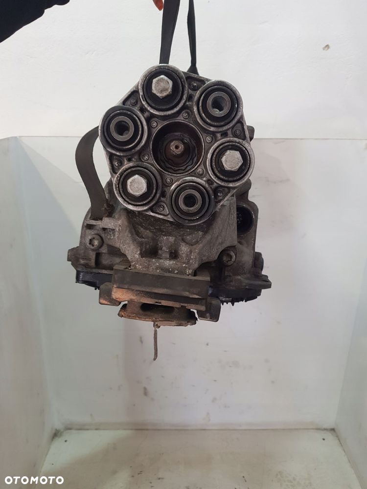 skrzynia biegów 7642297 bmw f20 f10 f11 2.0d n47d20c - 3