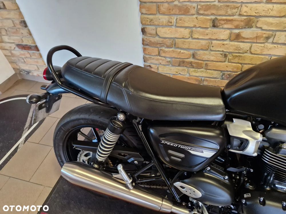 Triumph Speed Twin - 31