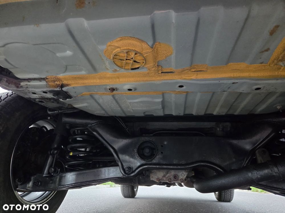 Mitsubishi Outlander 2.4 4WD CVT Intense - 35