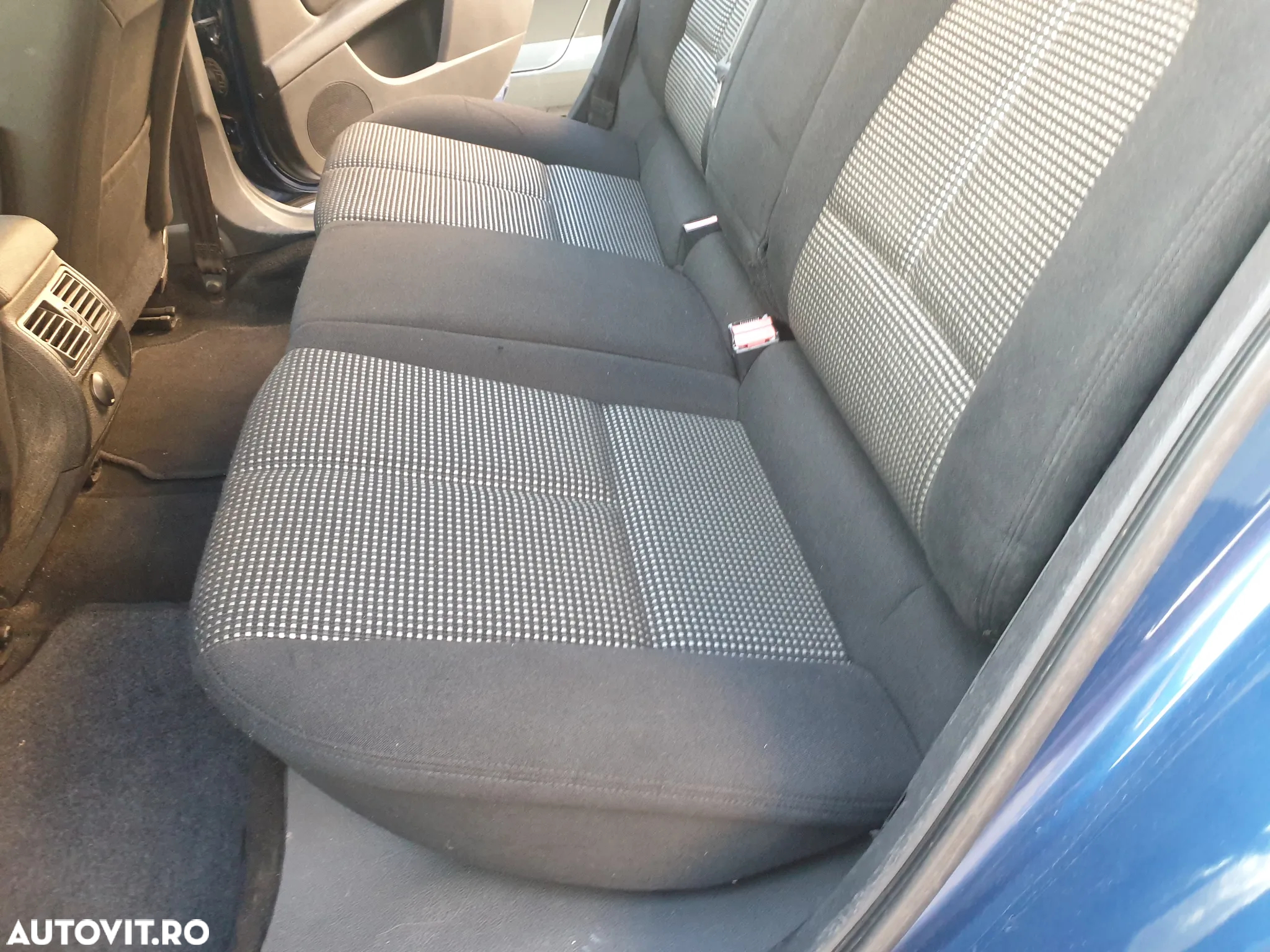 Peugeot 407 SW HDi 135 Automatik Sport - 33