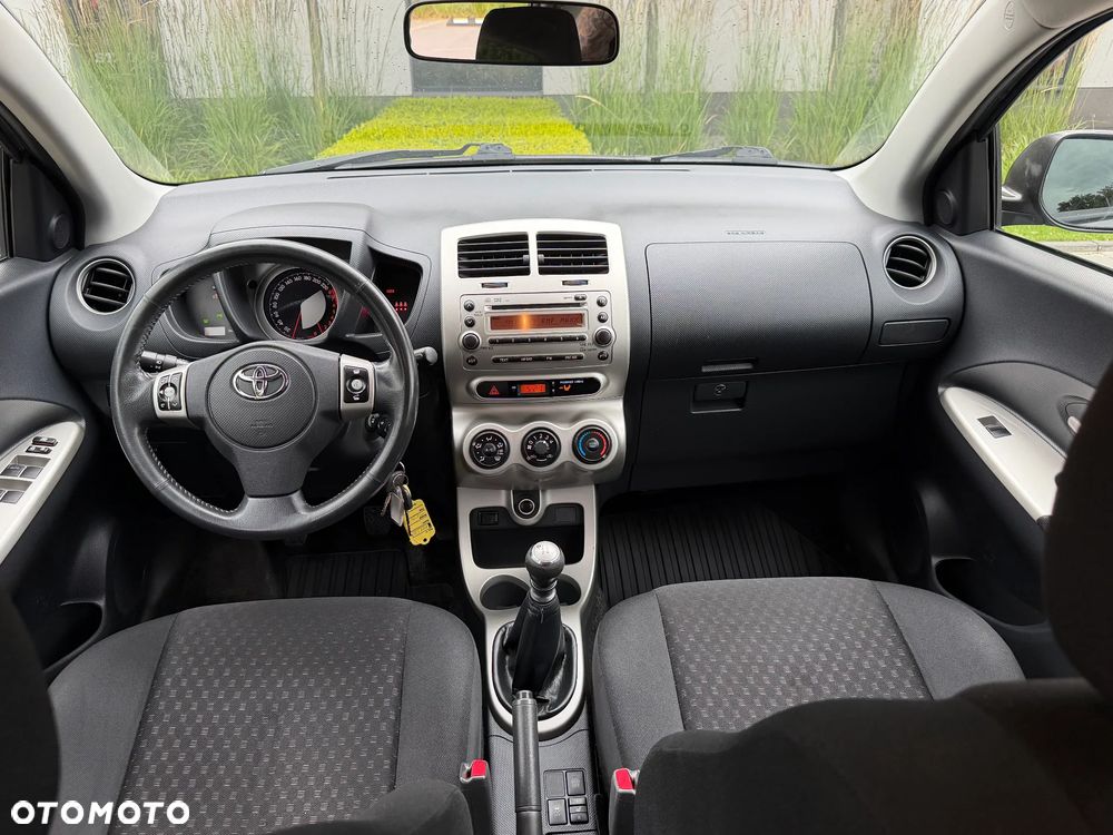 Toyota Urban Cruiser 1.33 4x2 - 29