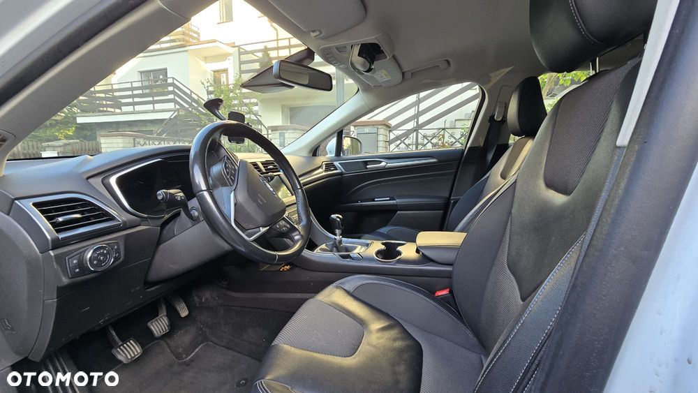 Ford Mondeo 2.0 TDCi ECOnetic Start-Stopp Titanium - 3