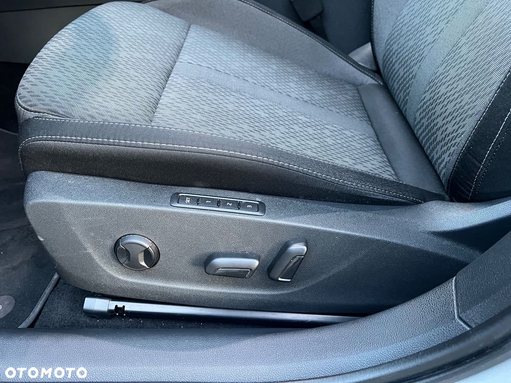 Skoda Octavia 2.0 TSI 4x4 Style DSG - 21