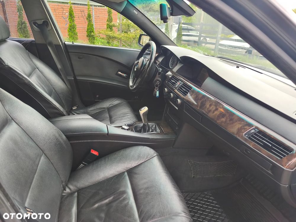 BMW Seria 5 530d - 21