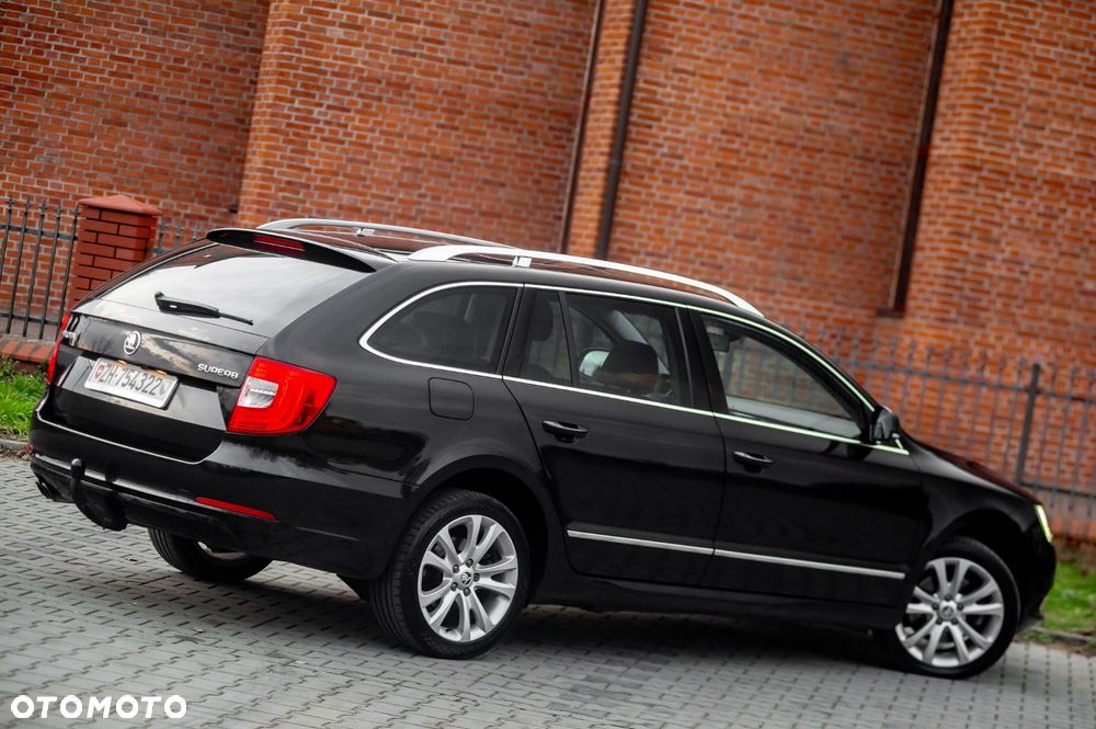 Skoda Superb 2.0 TDI Green tec 4x4 DSG L&K - 10