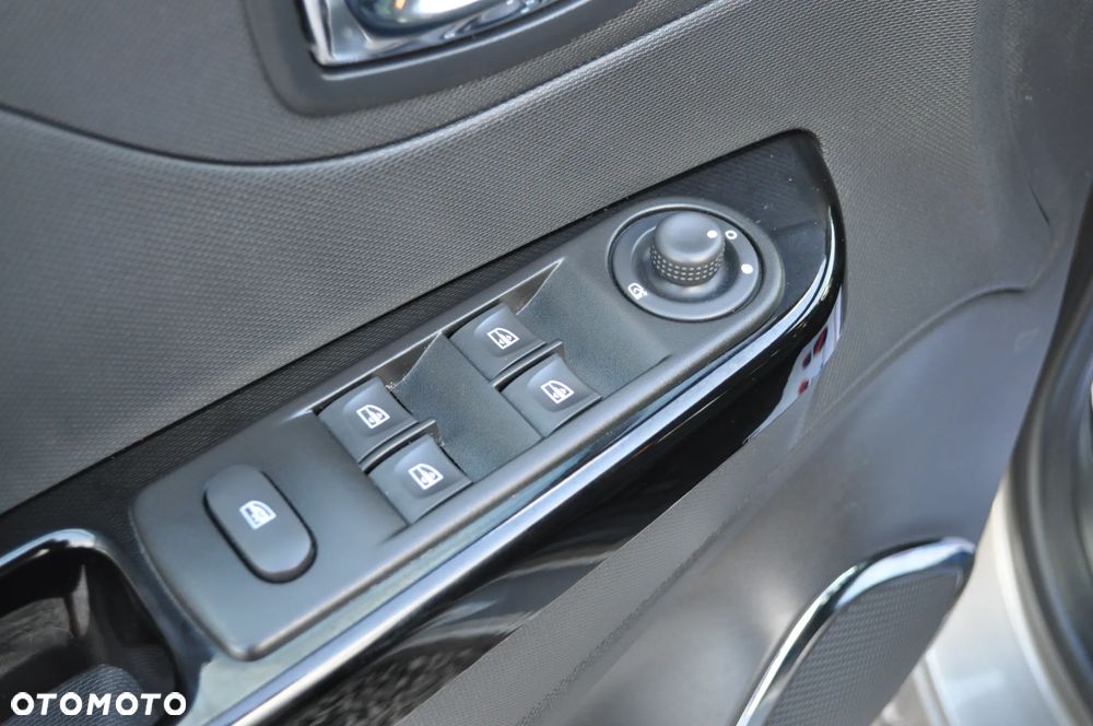 Renault Captur TCe 120 EDC Luxe - 19