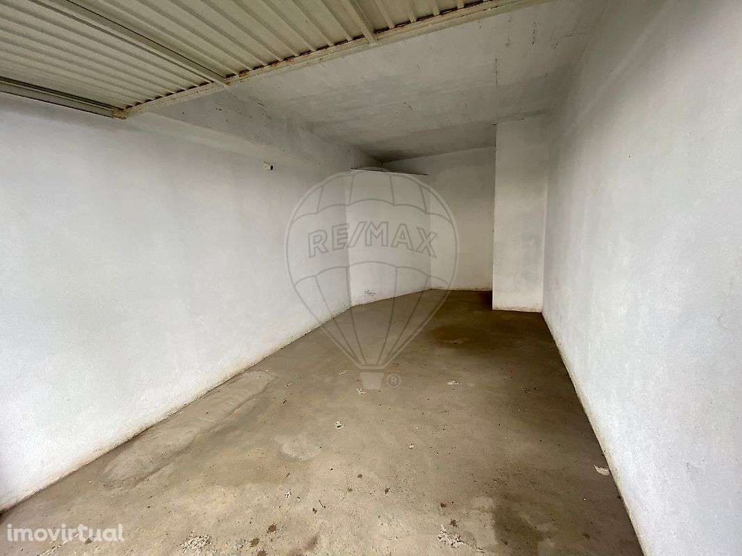 Garagem  para arrendamento - Grande imagem: 3/5