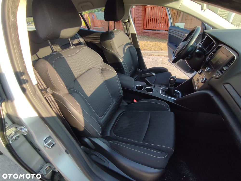 Renault Megane BLUE dCi 115 INTENS - 20