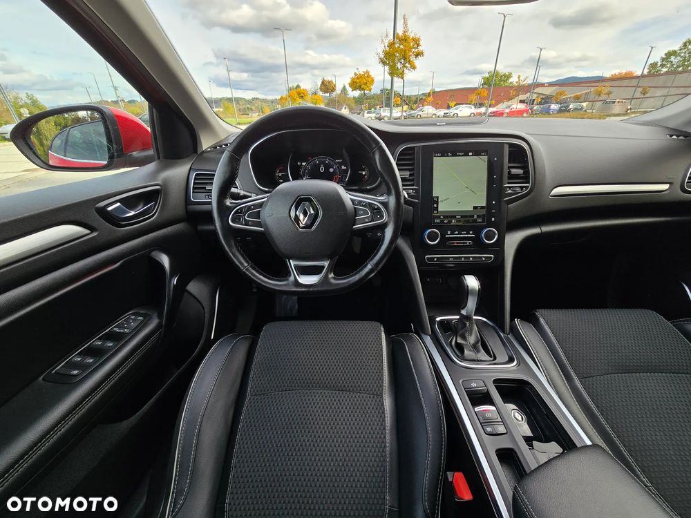 Renault Megane ENERGY TCe 130 EDC BOSE EDITION - 8