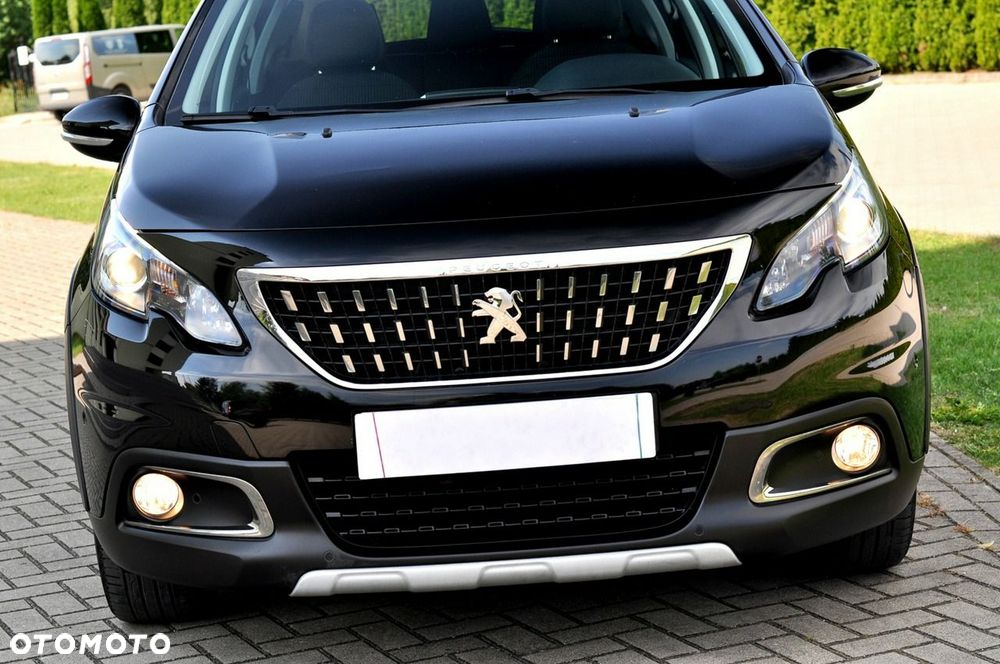Peugeot 2008 PureTech 82 Allure - 3