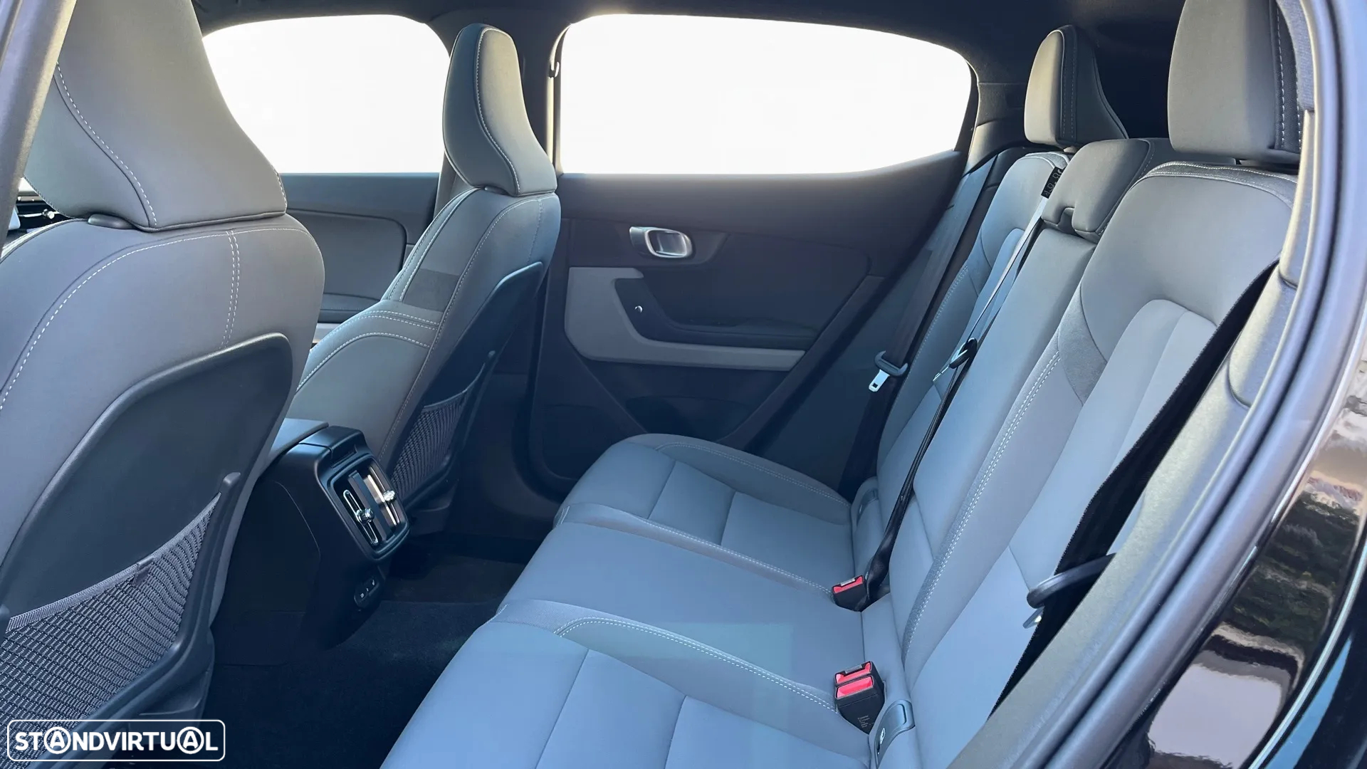 Polestar 2 Long Range 82 kWh AWD Plus - 27