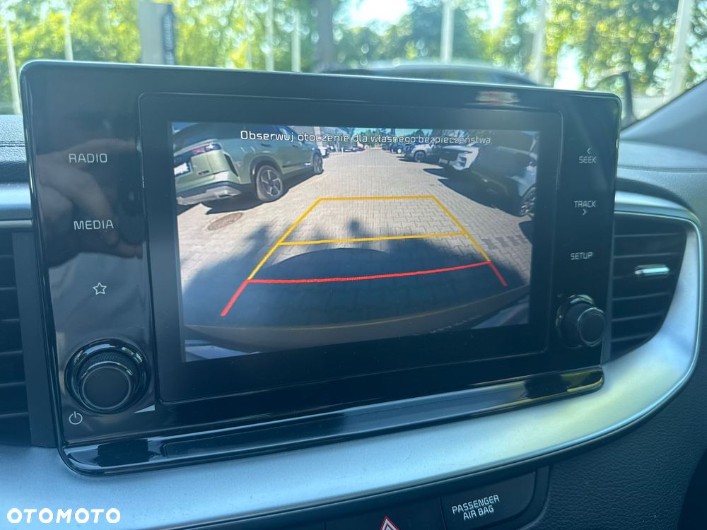 Kia XCeed 1.5 T-GDI Business Line DCT - 13