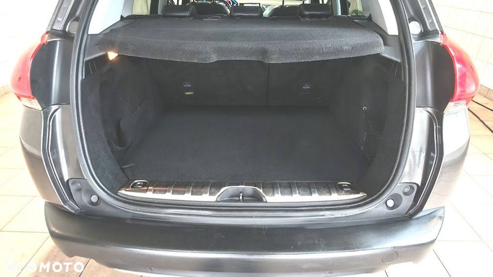Peugeot 2008 1.6 BlueHDi Allure - 22