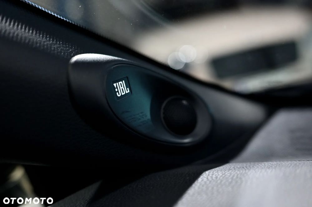 Toyota Camry 2.5 Hybrid Dynamic Force Comfort e-CVT - 29