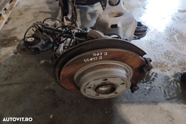 Punte spate 2.2 CDI 2011 Mercedes-Benz E-Class C207 [2009 - 2013] Cou - 5