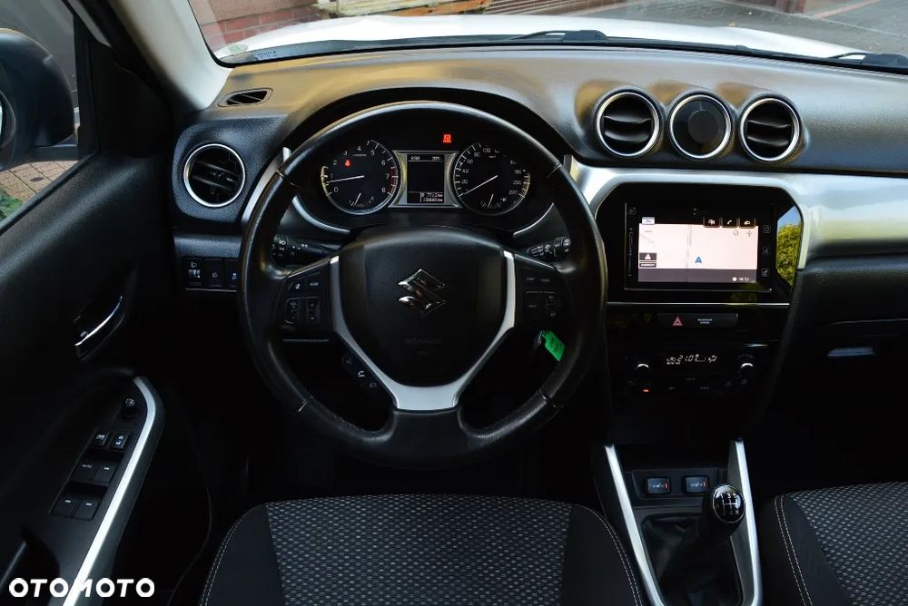 Suzuki Vitara 1.6 Elegance 2WD - 9