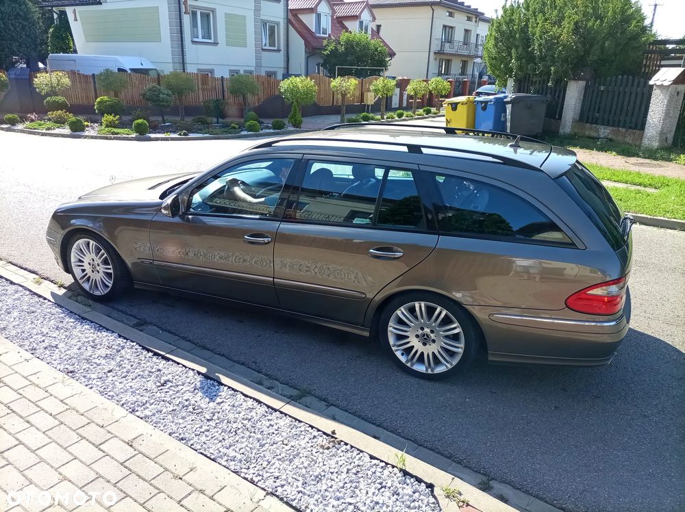 Mercedes-Benz Klasa E - 1