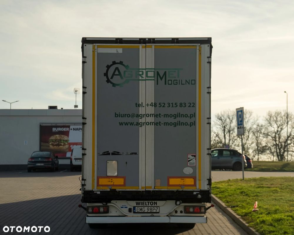 Scania R410 low deck - 9