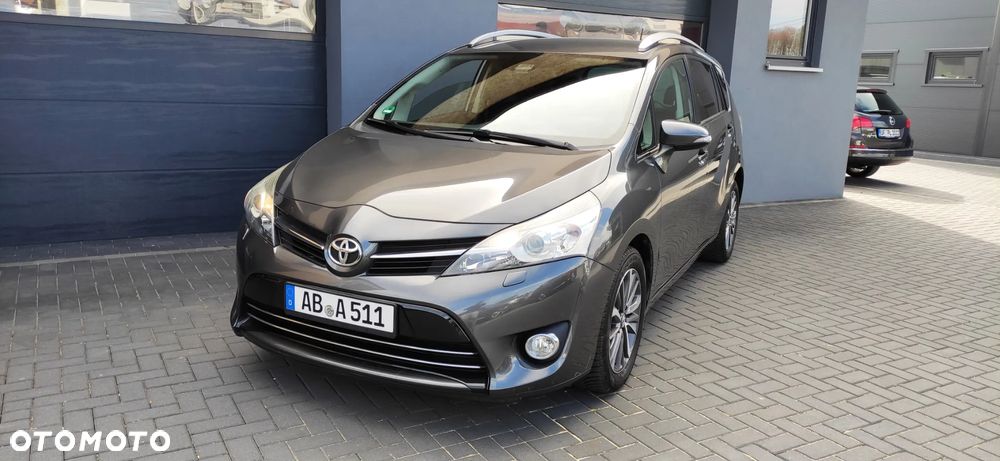 Toyota Verso 1.8 5-Sitzer Executive - 32