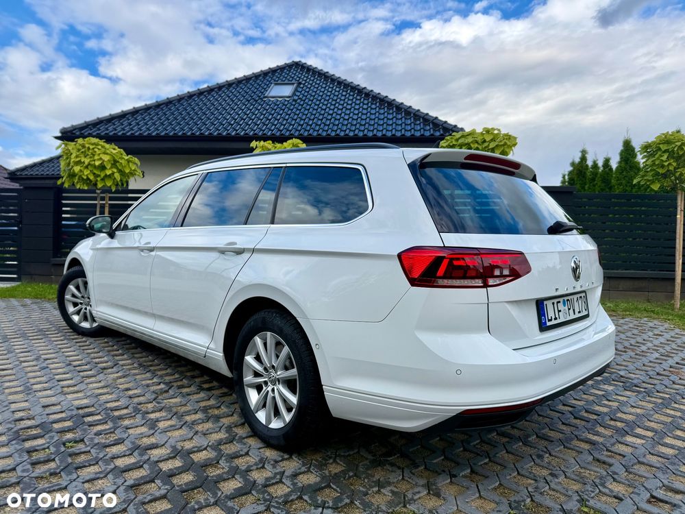 Volkswagen Passat 2.0 TDI (BlueMotion Technology) DSG Highline - 22
