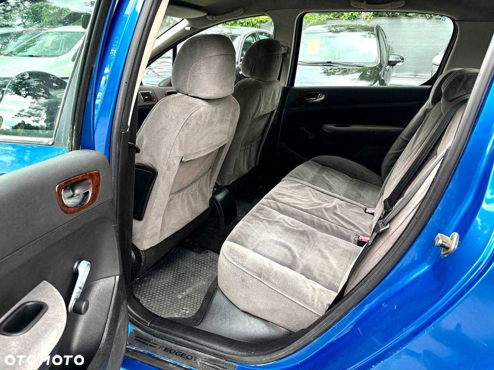 Peugeot 307 - 8