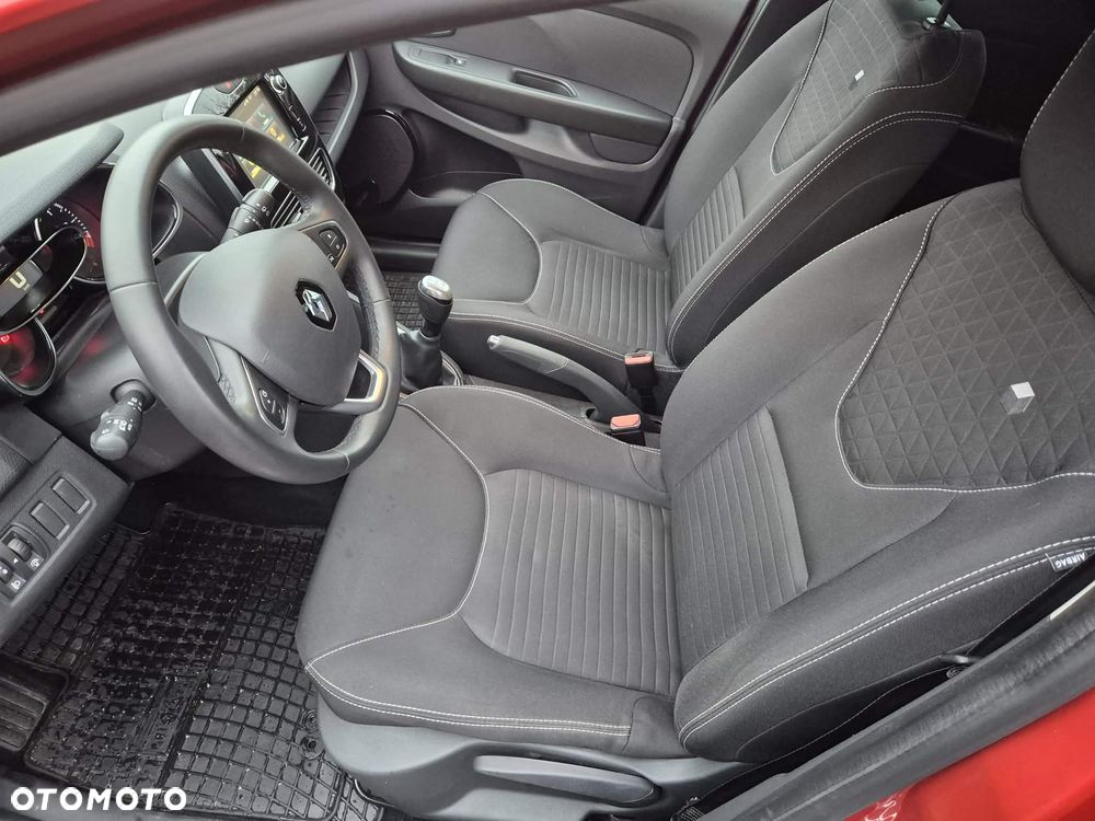 Renault Clio 1.2 16V Limited EU6 - 16