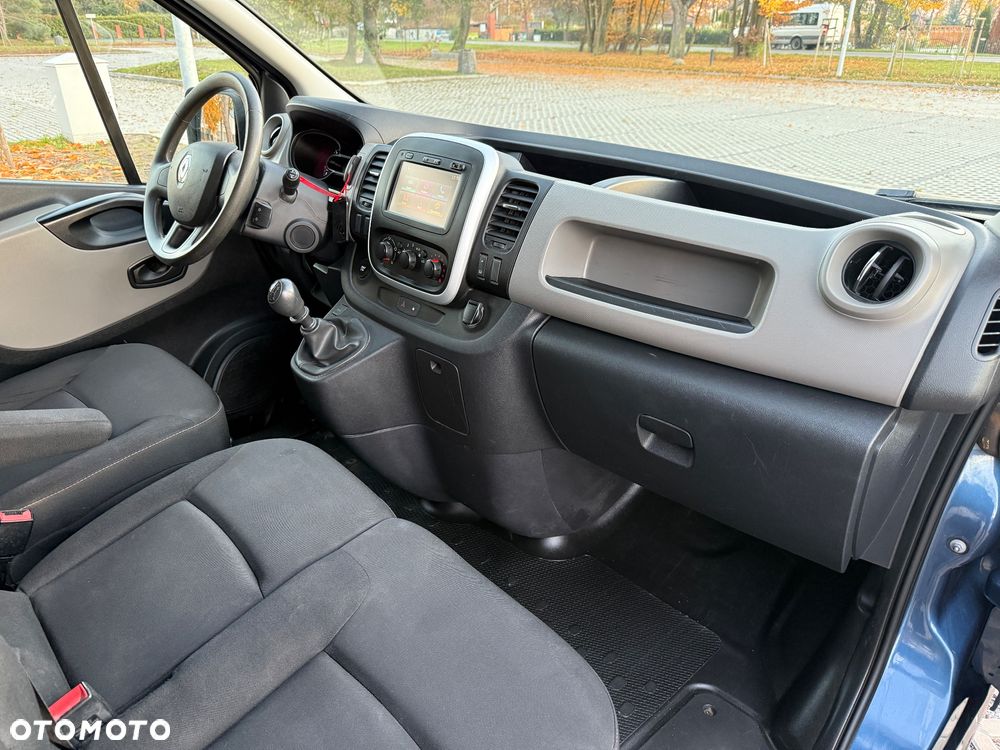 Renault Trafic - 21