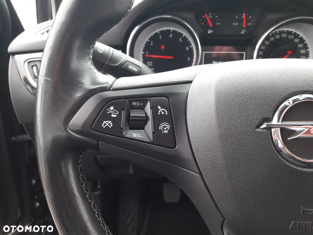 Opel Astra 1.0 Turbo Start/Stop Dynamic - 24