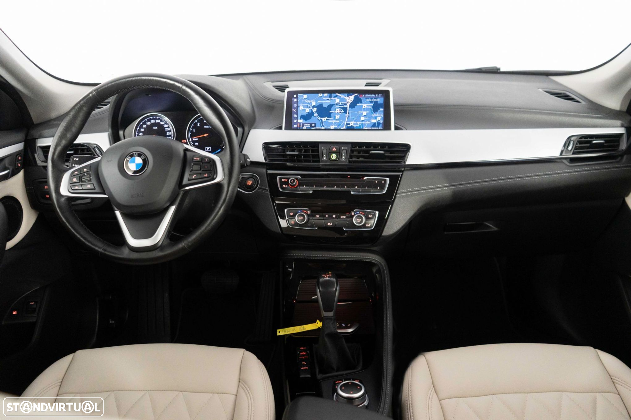 BMW X2 25 e xDrive GoldPlay - 22