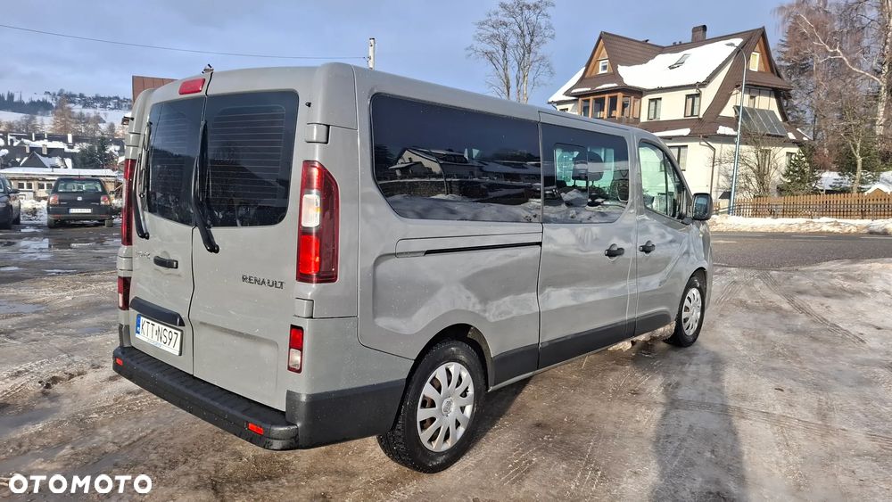 Renault Trafic Grand 1.6 dCi - 8