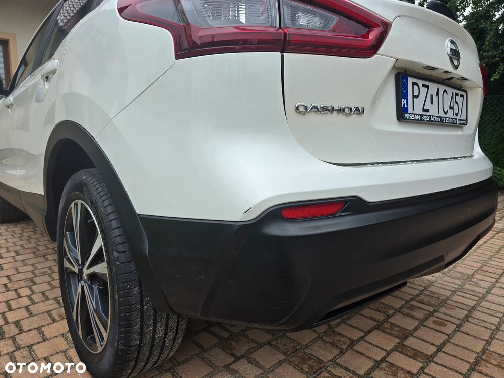 Nissan Qashqai 1.3 DIG-T N-Connecta DCT - 7
