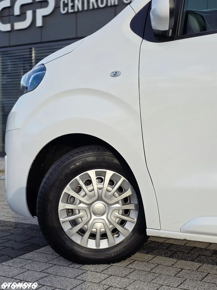 Toyota Proace Verso - 15