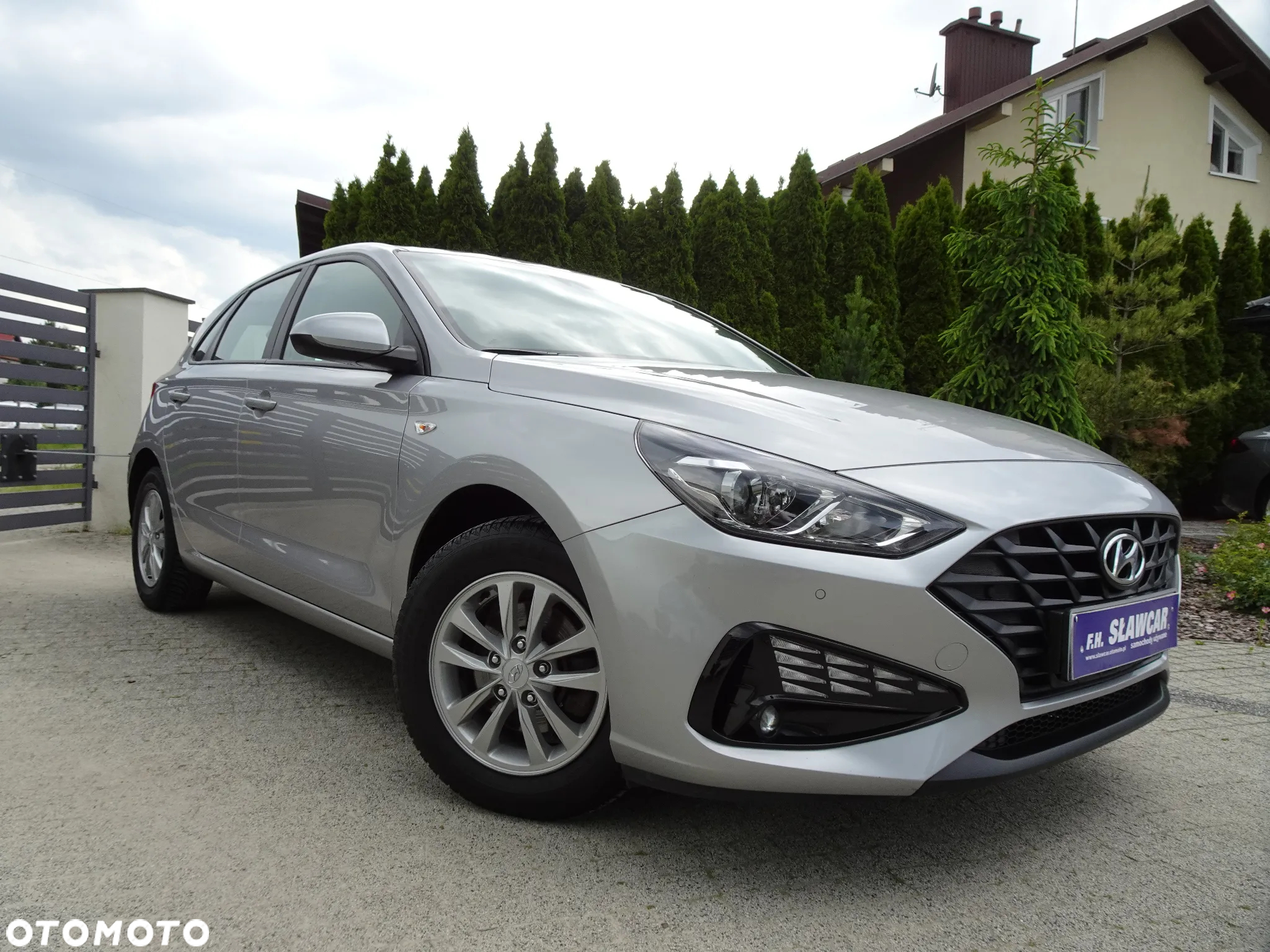 Hyundai i30 1.5 DPI Classic + - 8