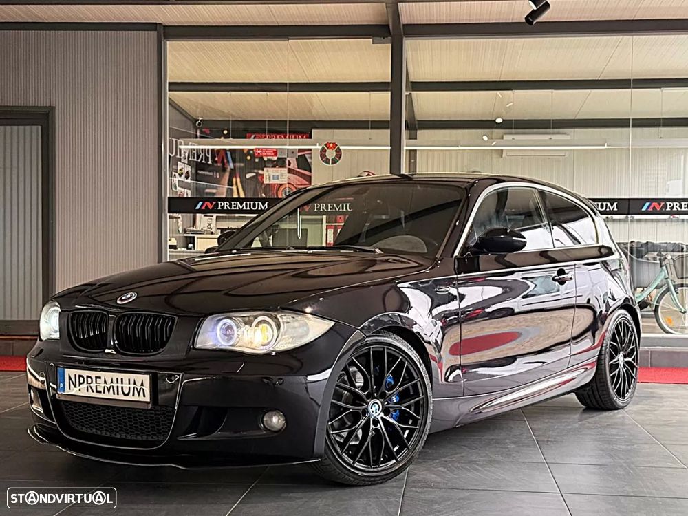 BMW 118 d Pack M - 17