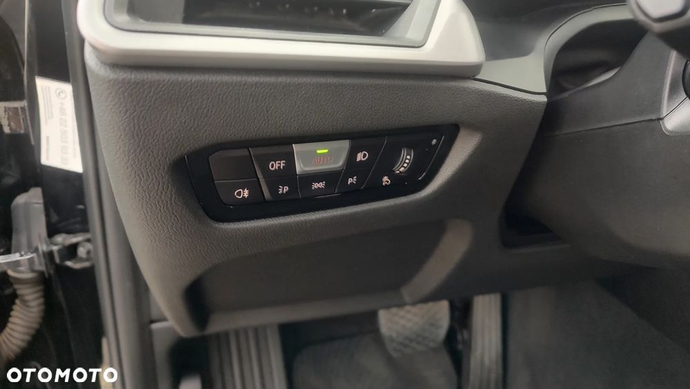 BMW Seria 3 330e Advantage - 26