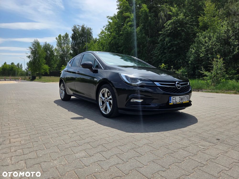 Opel Astra 1.6 T Dynamic S&S - 3