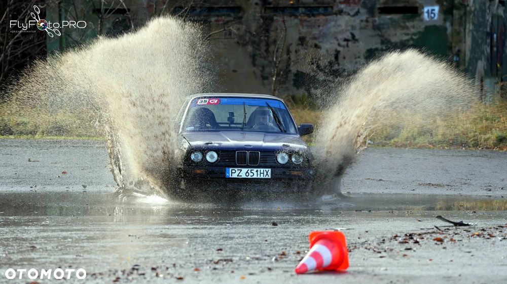 BMW Seria 3 - 1
