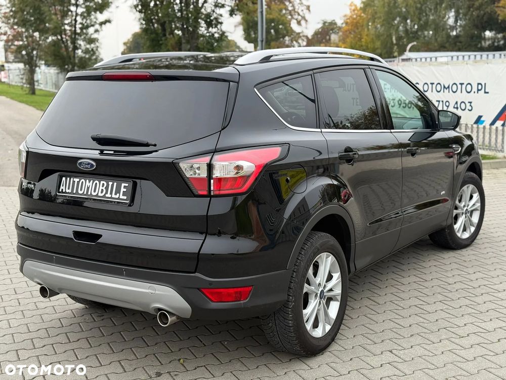 Ford Kuga 2.0 TDCi 4x4 Titanium - 4