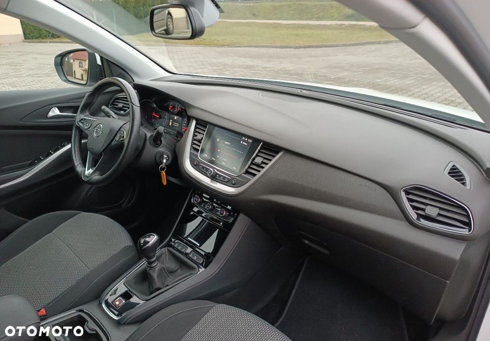 Opel Grandland X - 15