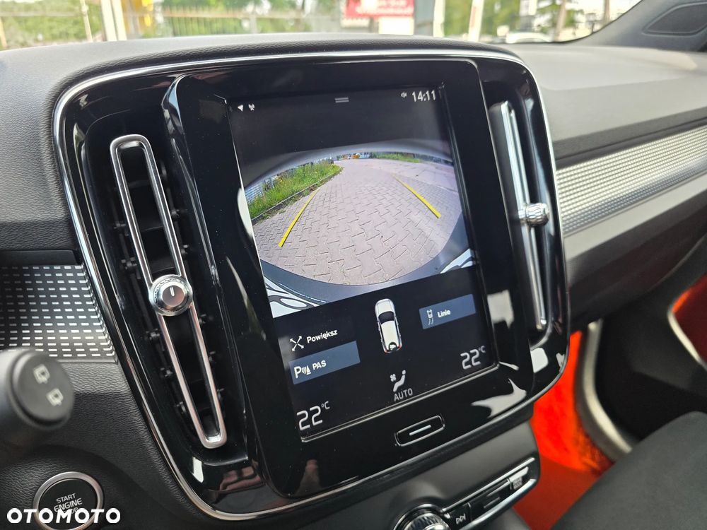 Volvo XC 40 T3 R-Design - 24
