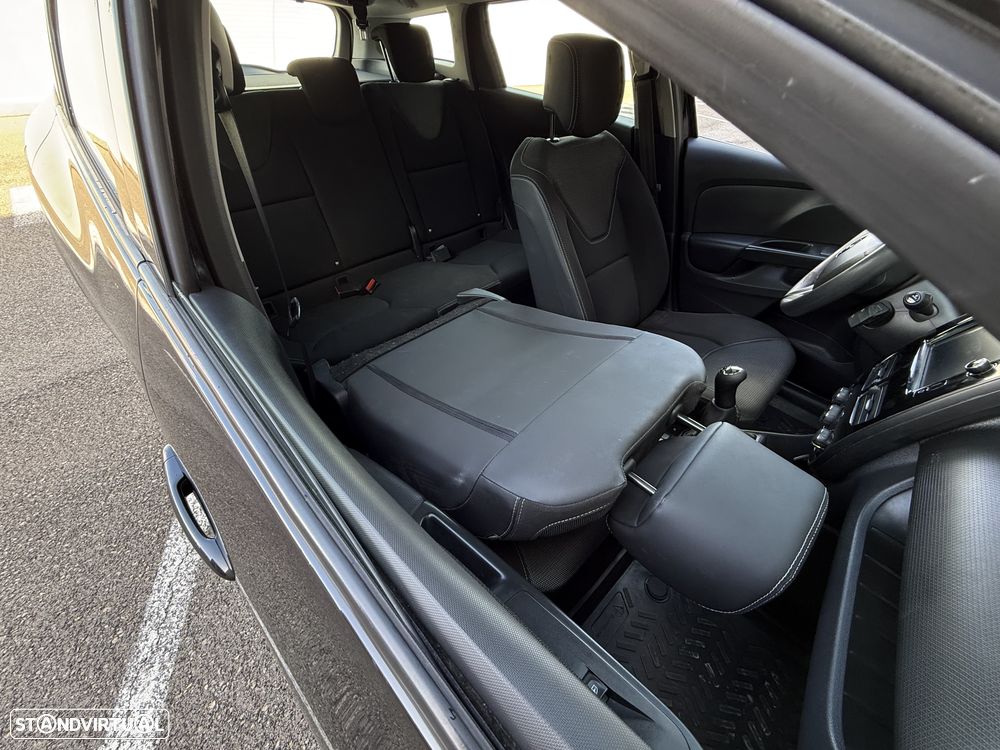 Renault Clio Sport Tourer - 22